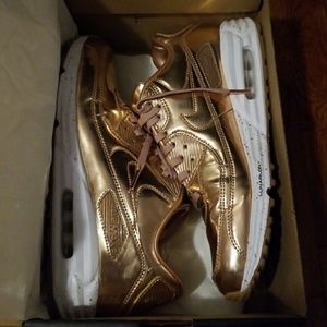 Nike ID Air Max 90 Rose Gold Metallic